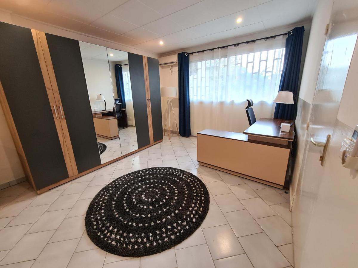 Sompteuse Villa Avec Piscine A 5 Min De La Plage Pointe Noire Eksteriør billede